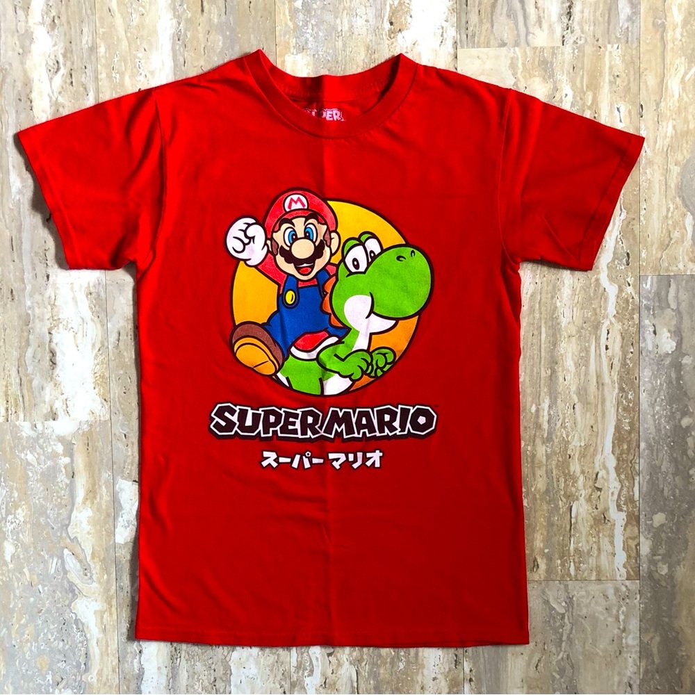 Super Mario / Yoshi T-Shirt with English &  Japanese Writing